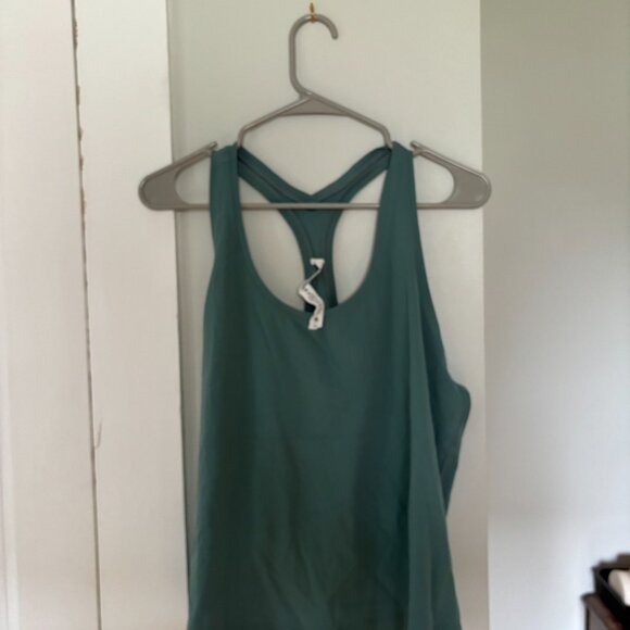 2 PACK-Lululemon Align Tanks - Picture 2 of 6